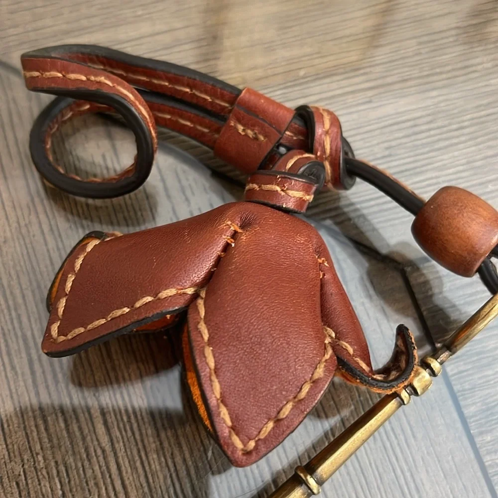 Fossil Flower & Brass Key Replacement Strap Key Charm Purse Keychain Fob Hangtag - Picture 12 of 13